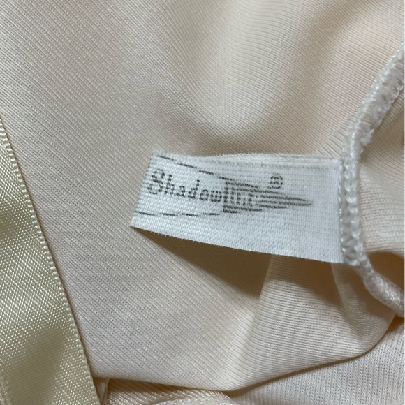 VINTAGE Shadowline Womens Cream Empire Design Full Slip Size 34 - Picture 7 of 11